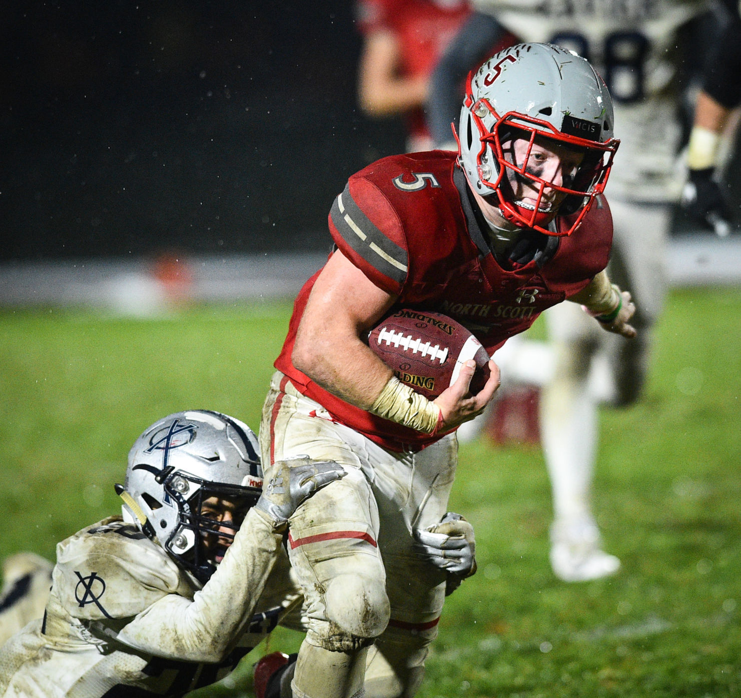 110119-qct-spt-ns-xavier-fball-041a.jpg